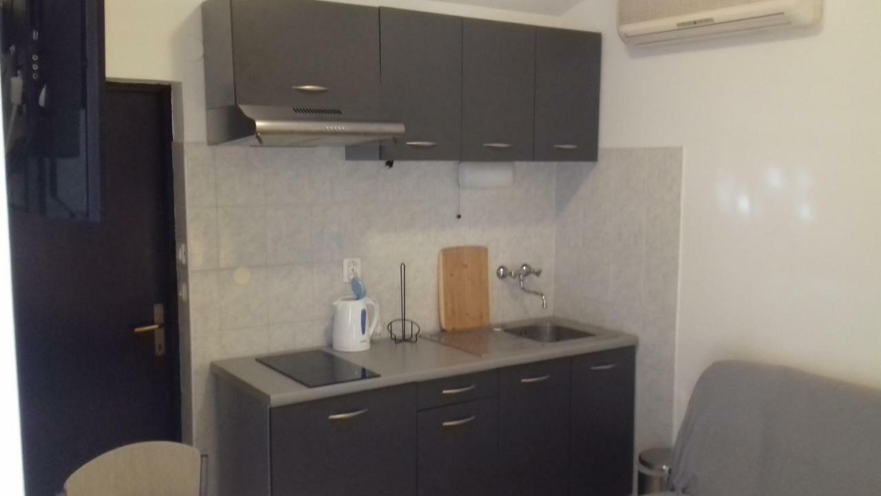 Ferienwohnung Tili Pula Exterior foto