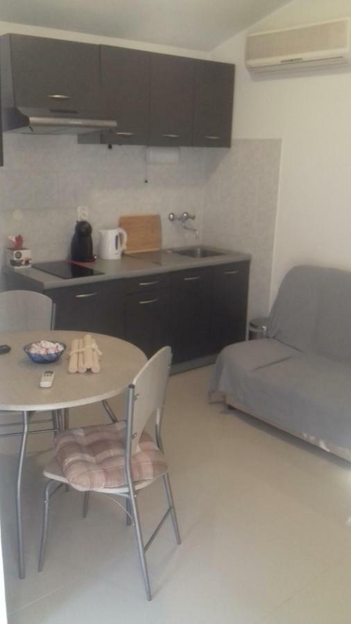Ferienwohnung Tili Pula Exterior foto