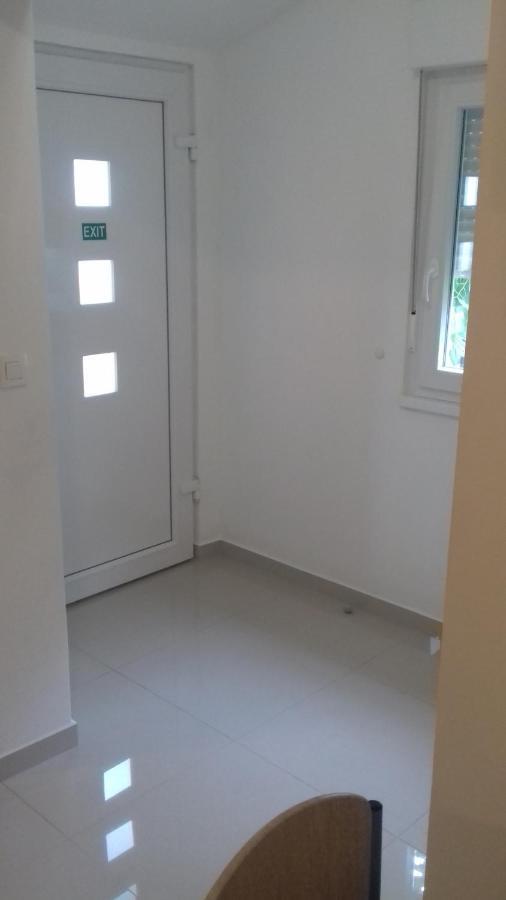 Ferienwohnung Tili Pula Exterior foto